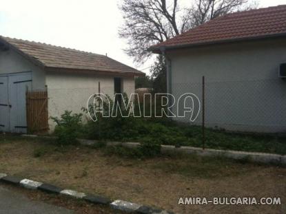 Renovated house with garage in Bulgaria 9