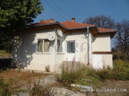 Renovated house with garage in Bulgaria 1