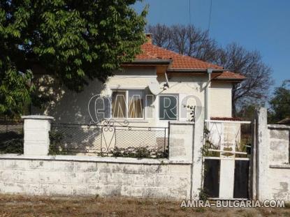 Renovated house with garage in Bulgaria 3