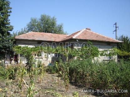 Bulgarian house 40km from the beach 2