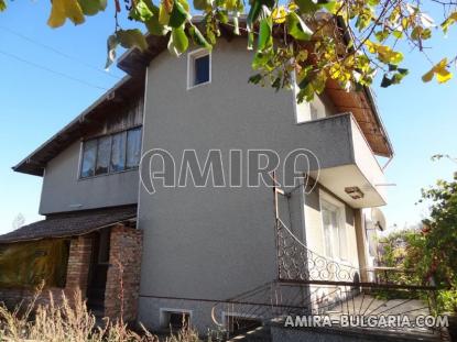 Furnished house next to Dobrich 1