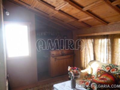 Furnished house next to Dobrich 17