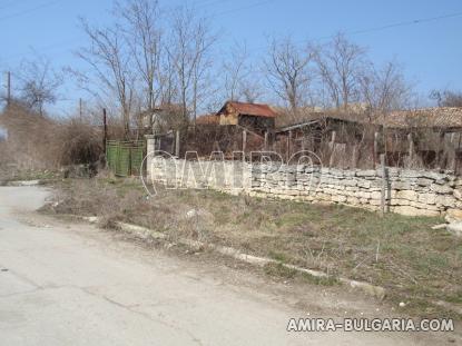 House for renovation near a fishing lake 5