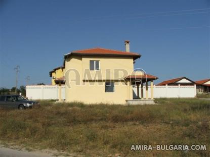 New house next to Varna 6