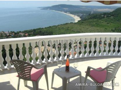 Luxury villa with breathtaking sea view