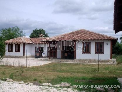 Furnished house next to Varna