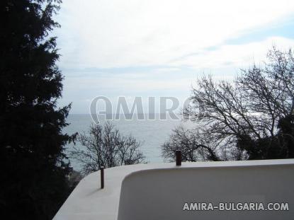 Luxury villa 100 m from the beach sea view