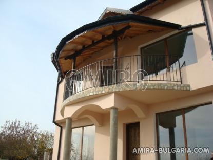 Furnished house 17 km from Varna side