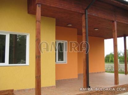 New house 8 km from the beach in Balchik veranda
