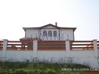 House near Varna 14km from the beach back 2