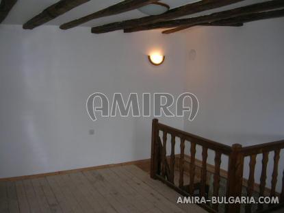 Authentic Bulgarian style house 28 km from Varna stairs