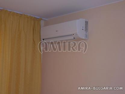 Furnished apartments in Bulgaria near Albena air conditioner