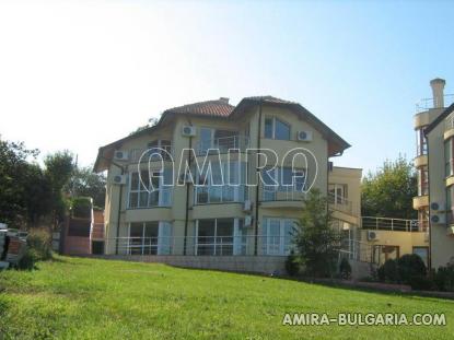 Sea view apartments in Byala front