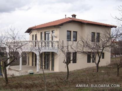House in Bulgaria with Varna lake view